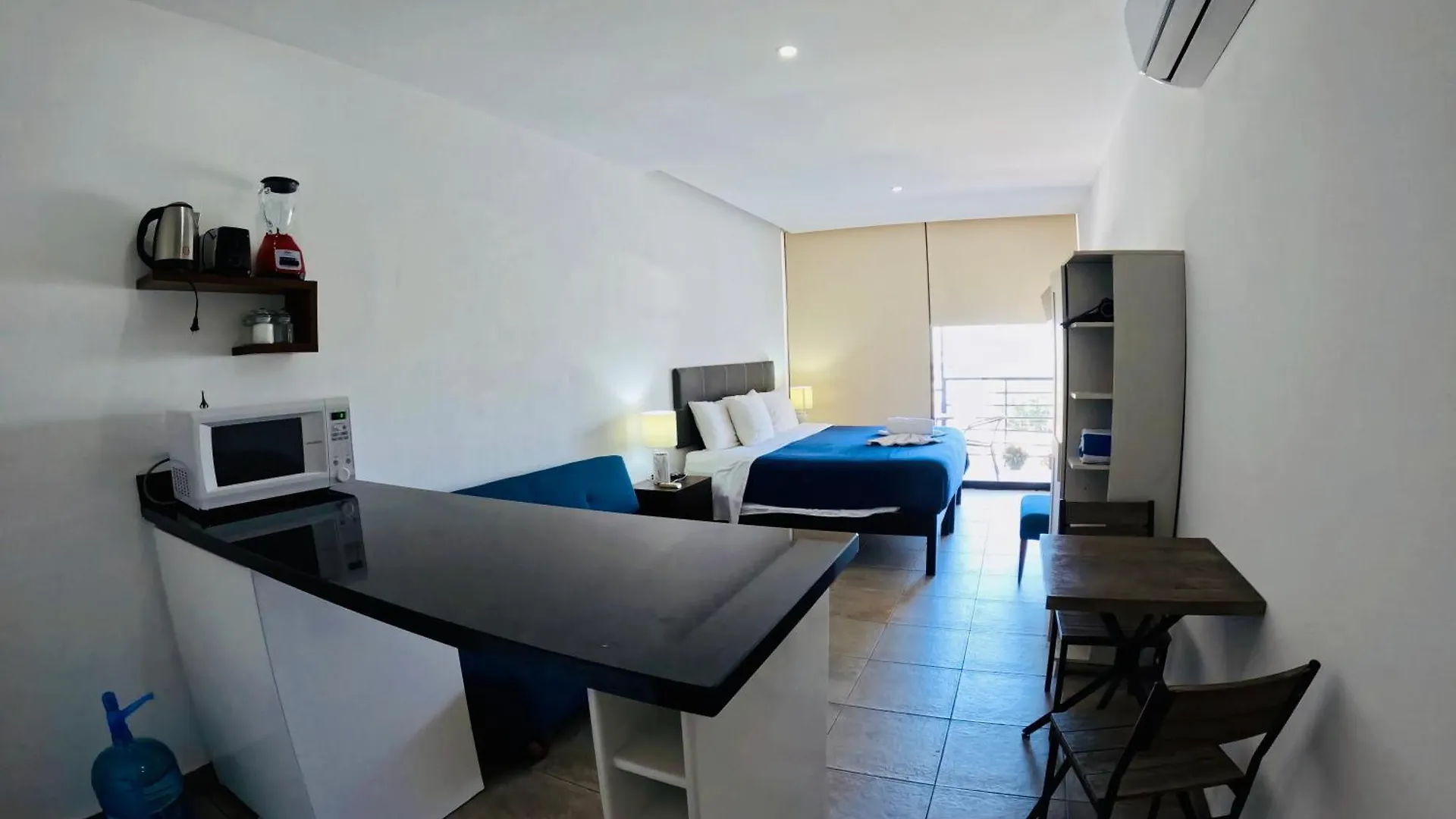 Apartment Studios With Roofpool In Vanessa 24 Playa del Carmen